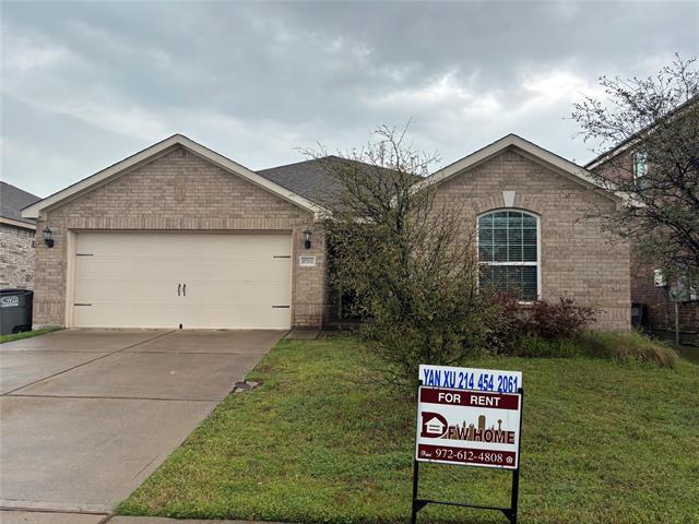 1702 Hot Springs Way in Princeton, TX - Foto de edificio - Building Photo