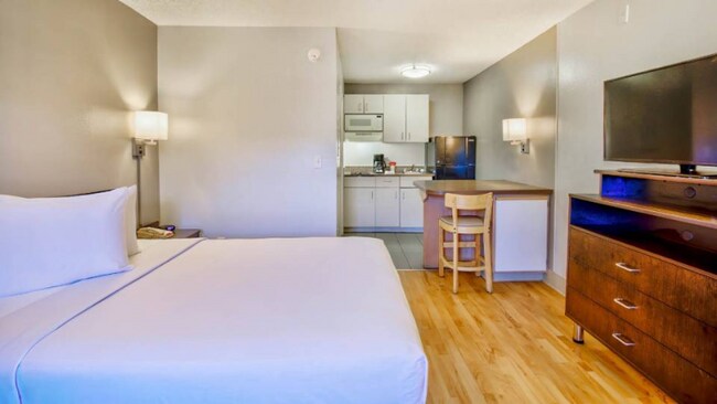 4909 S Wendler Dr in Tempe, AZ - Foto de edificio - Building Photo