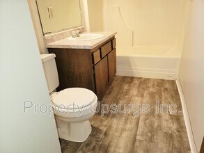 4400 Dogwood Ln in Redding, CA - Building Photo - Building Photo