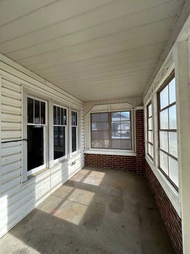 2509 W Monroe St in South Bend, IN - Building Photo - Building Photo