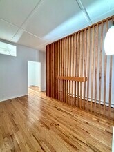 26 Sterling Pl, Unit 4 in Edgewater, NJ - Foto de edificio - Building Photo