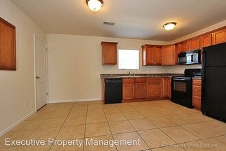 3 Village Dr in Cape Girardeau, MO - Building Photo - Building Photo