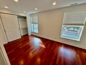 1000 Ridge Rd in Wilmette, IL - Building Photo - Building Photo