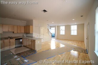 110 Second St Unit #PH15 in Cambridge, MA - Building Photo - Building Photo