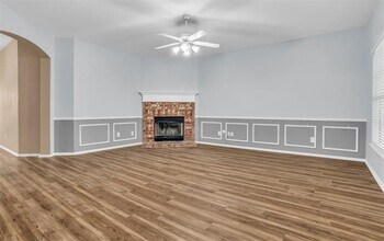 3430 Newgate St in Midlothian, TX - Building Photo - Building Photo