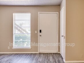 4651 S Darlington Ave in Tulsa, OK - Building Photo - Building Photo