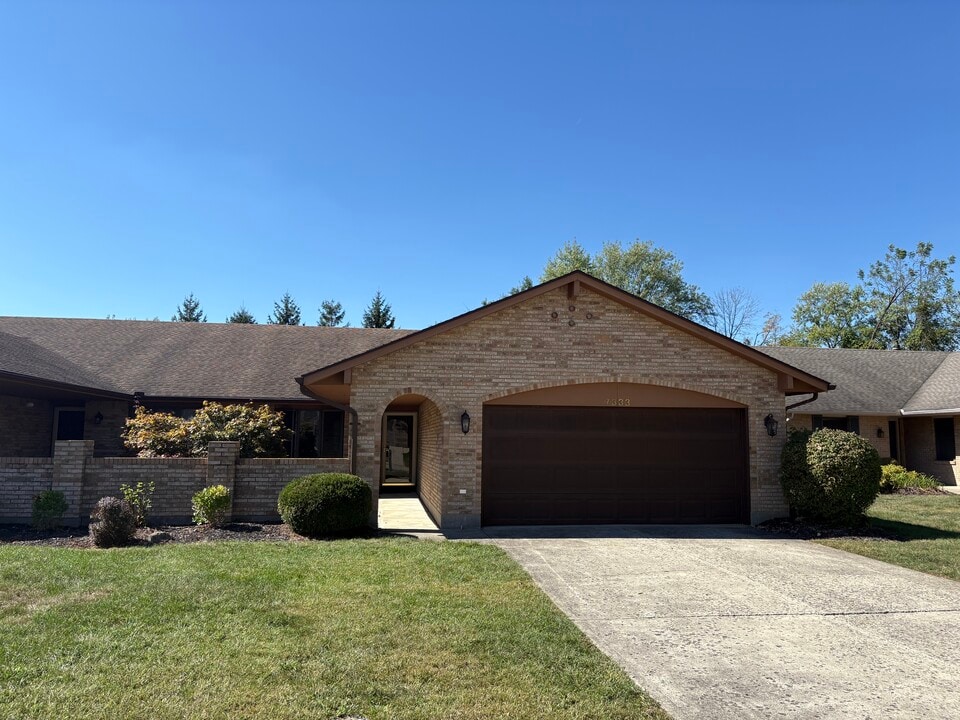 7333 McSmith Ln in Dayton, OH - Building Photo