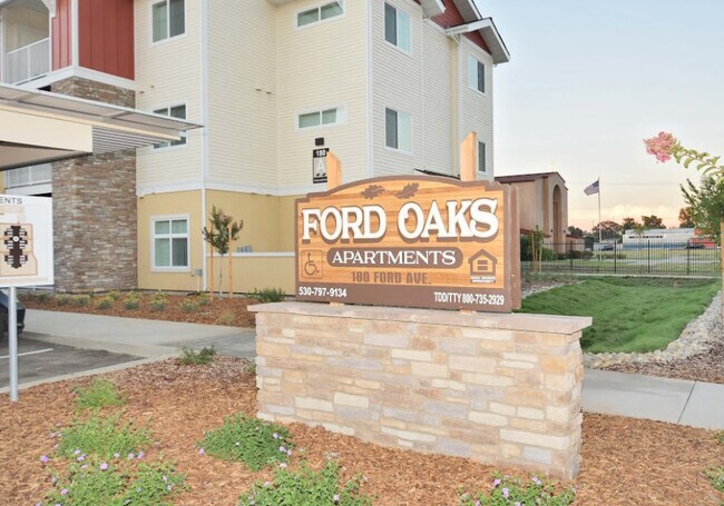 Ford Oaks Apartments