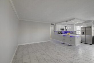 974 Normandy Trail, Unit 974 in Delray Beach, FL - Building Photo - Building Photo