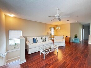 105 Lighthouse Cir in Tequesta, FL - Building Photo - Building Photo