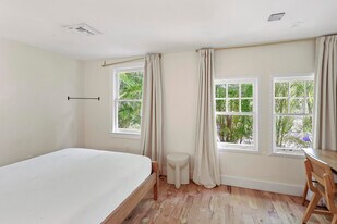 1309 Florida Ave in West Palm Beach, FL - Building Photo