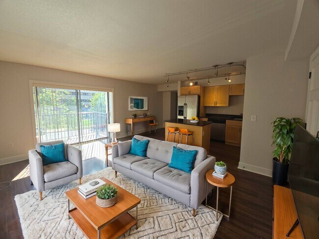 property at 4700 Roanoke Pkwy
