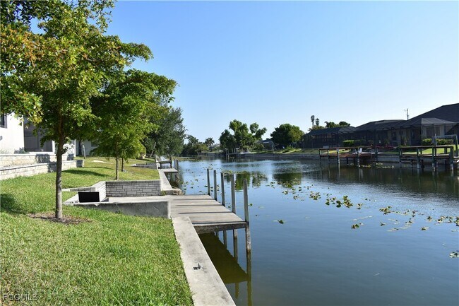 609 Cultural Park Blvd in Cape Coral, FL - Building Photo - Building Photo