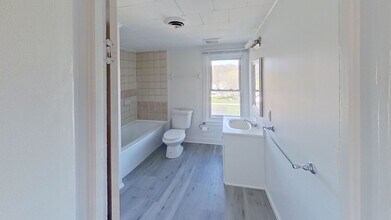 411 Chestnut St in Delta, PA - Building Photo - Building Photo