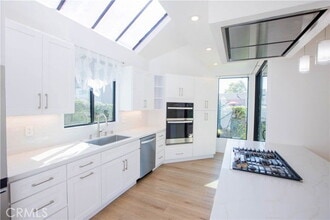 7 Sweetwater in Irvine, CA - Building Photo - Building Photo