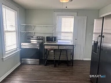 30 Warren Ln in Windsor, CT - Building Photo - Building Photo