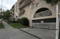 Adrmore Apartments in Los Angeles, CA - Foto de edificio - Building Photo