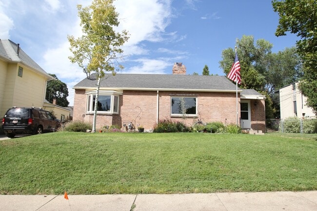 property at 817 E 2nd Ave