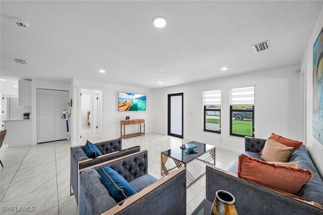 property at 3821 SW 2nd Ave