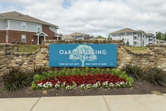 OAK CROSSING in Fort Wayne, IN - Building Photo - Building Photo