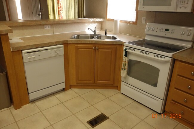 4157 Cindy Ln in Denver, NC - Building Photo - Building Photo