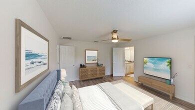 1013 Quail St SE in Palm Bay, FL - Building Photo - Building Photo