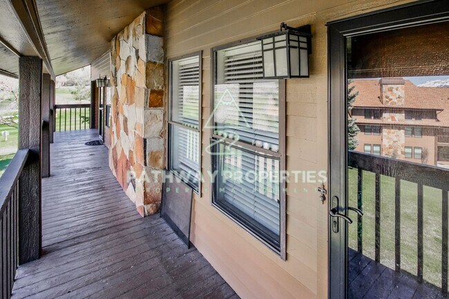 3615 N Wolf Ldg Dr in Eden, UT - Building Photo - Building Photo