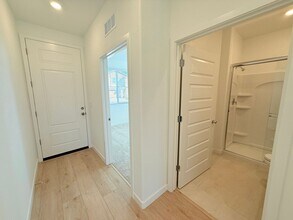 10370 Bayson Wy in Elk Grove, CA - Building Photo - Building Photo