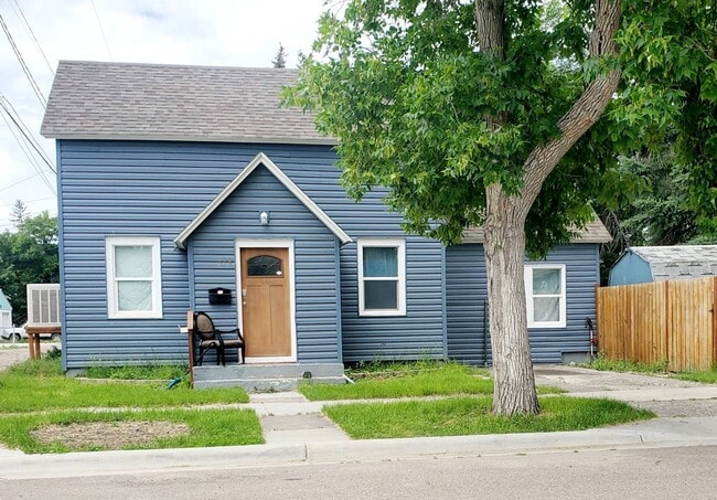 property at 714 23rd St N