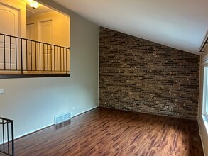 239 N Hager Ave in Barrington, IL - Building Photo - Building Photo
