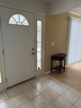 3550 Kings Point Dr in Troy, MI - Building Photo - Building Photo