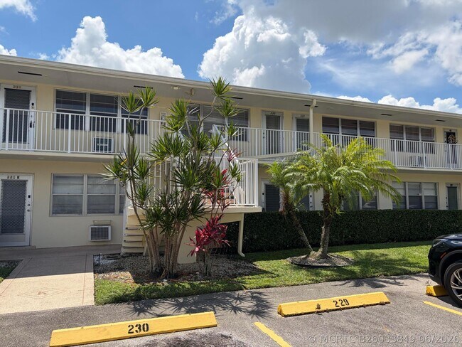 property at 220 Berkshire K