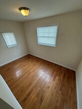 227-231-231 Spring St in Bridgeport, CT - Building Photo - Building Photo