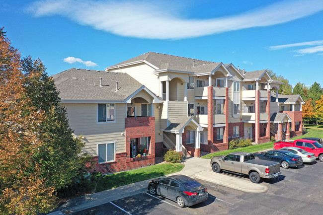 The Shores at McIntosh Lake in Longmont, CO - Foto de edificio - Building Photo