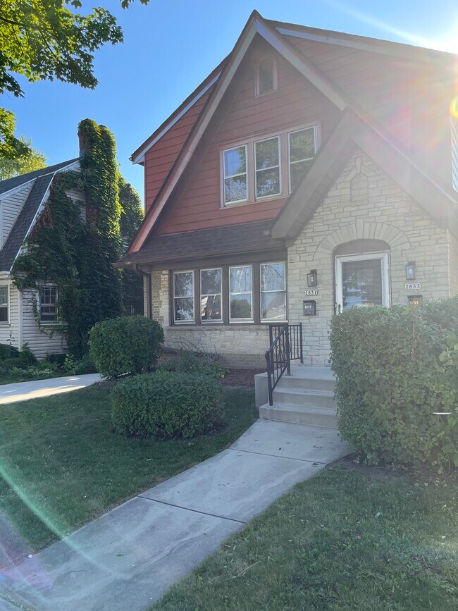 2831 N 60th St Rentals in Milwaukee, WI