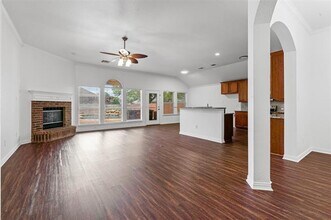 201 Ute Creek Ct in Burleson, TX - Building Photo - Building Photo