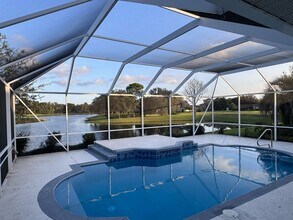 341 Lake Dr in Ocala, FL - Building Photo - Building Photo