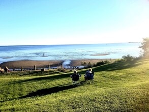 185 Melba St in Milford, CT - Building Photo - Building Photo