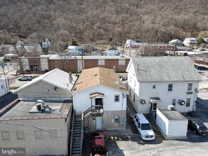 168 N Washington St in Berkeley Springs, WV - Building Photo - Building Photo