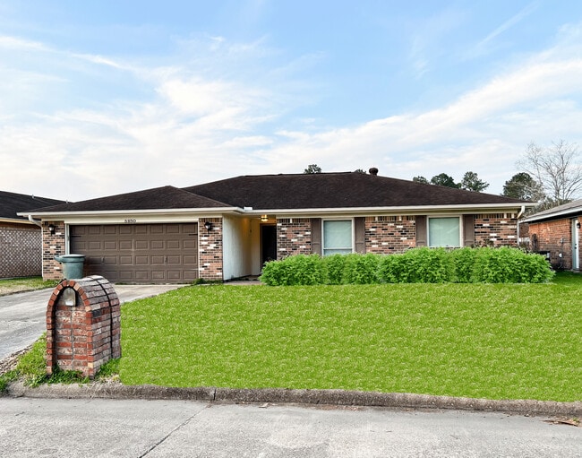 property at 5850 Falcon Ln