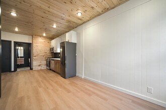 370 Liberty Ave in Jersey City, NJ - Building Photo - Building Photo