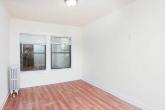 1742 N Humboldt Blvd in Chicago, IL - Building Photo - Building Photo