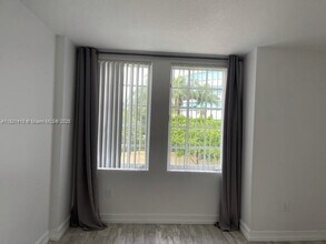 20931 NE 30th Ct in Aventura, FL - Building Photo - Building Photo
