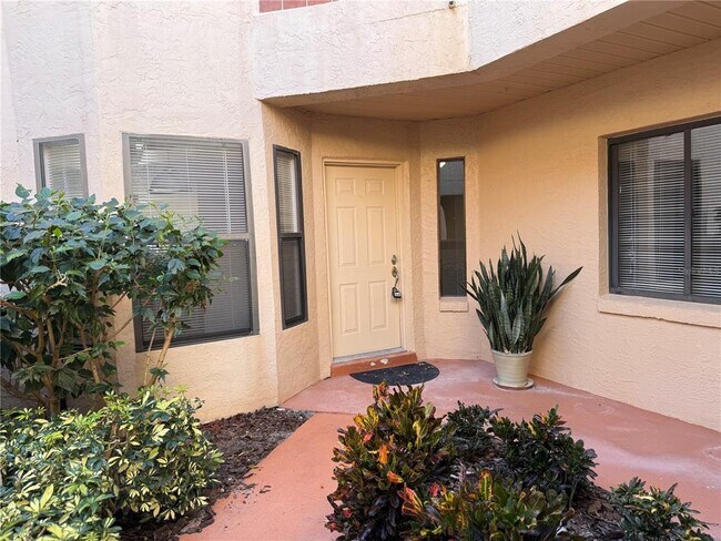 7522 Sugar Bend Dr in Orlando, FL - Building Photo - Building Photo