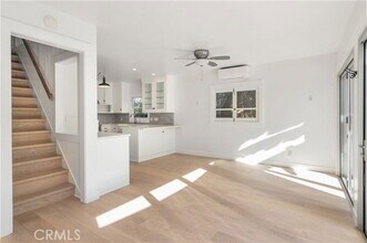 243 Windward Ave in Los Angeles, CA - Building Photo - Building Photo