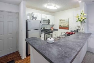 Butternut Ridge in North Olmsted, OH - Building Photo