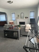 213 S 100 W, Unit Apt 2 middle in Tooele, UT - Foto de edificio - Building Photo