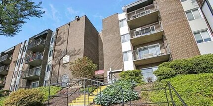 75 S Reynolds St, Unit 317 in Alexandria, VA - Building Photo - Building Photo