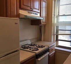 1576 Commonwealth Ave in Boston, MA - Building Photo - Building Photo