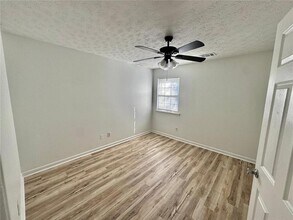 4071 Plantation Mill Dr in Buford, GA - Building Photo - Building Photo